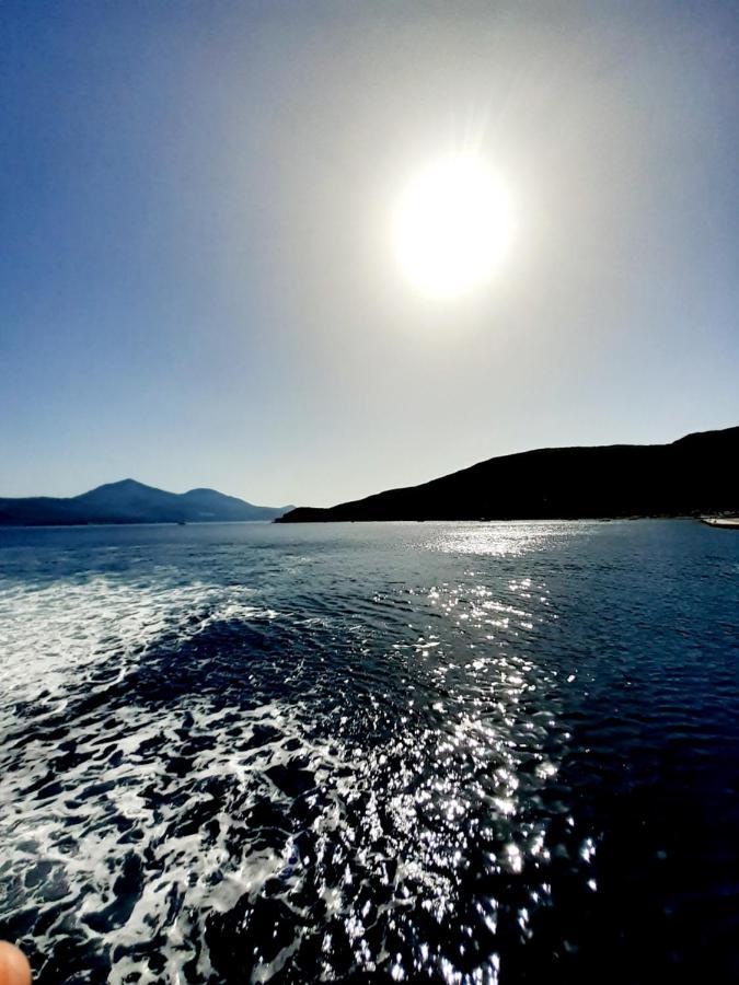 Venus Rooms Αδάμας Εξωτερικό φωτογραφία